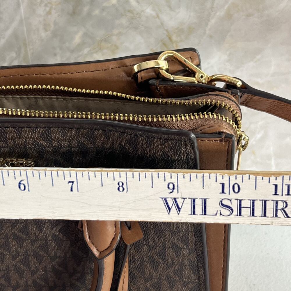 Michael Kors Medium Satchel Crossbody Purse Top Handles Brown Leather Gold Hope - Picture 9 of 10
